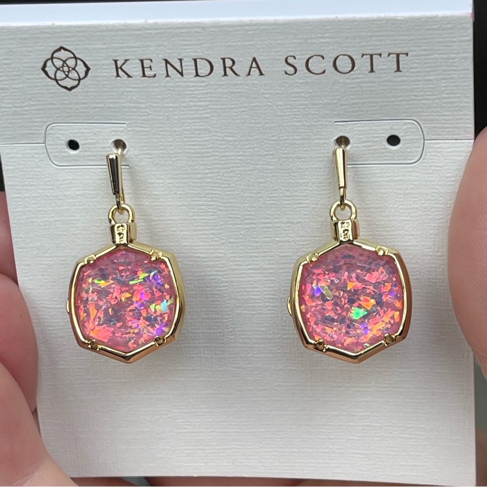 NFS KENDRA SCOTT Barbie Drop Earrings